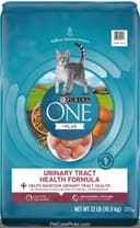 Purina ONE +Plus Urinary Tract Health Formula Dry Cat Food thumbnail 2